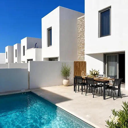 Geveria Luxury With Pool Agia Anna Naxos بيت للعطل *